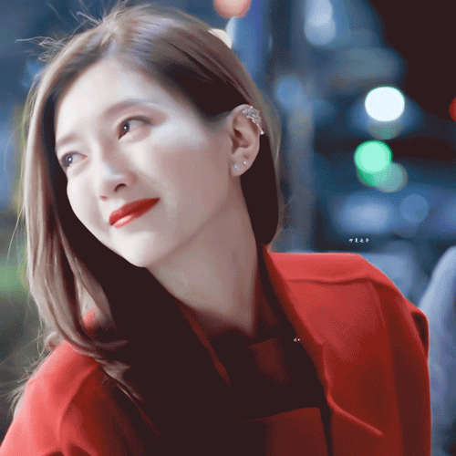 小紅靠捧,大紅靠命?錯了,換對造型立馬翻身 小紅靠捧,大紅靠命?錯了,換對造型立馬翻身