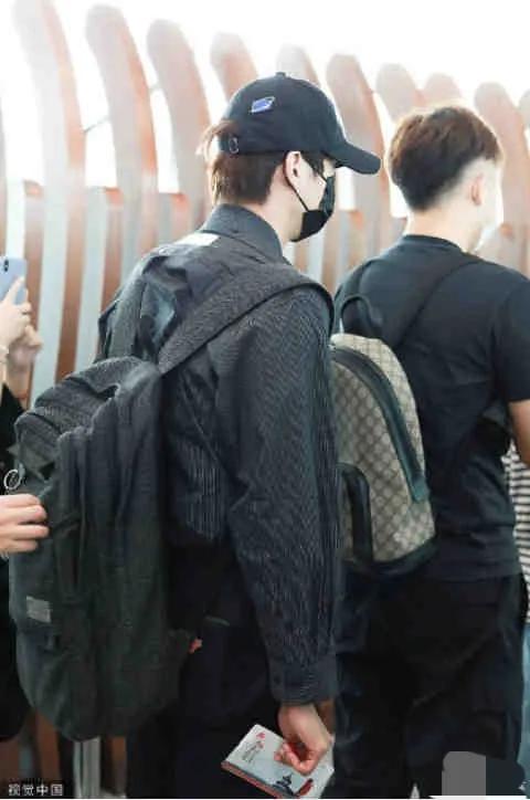 劉愷威，魏大勳機場偶遇，這至少五級吃瓜選手才懂的梗