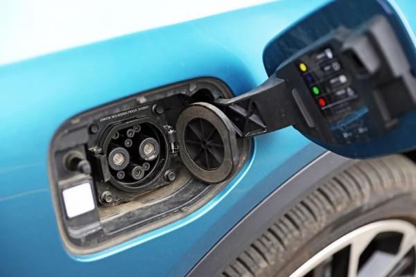 「首試」不露鋒芒 | 天際汽車 天際ME7