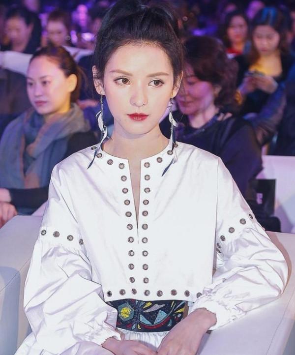 娛樂圈8位新晉女神，個個美若天仙，你最喜歡誰？