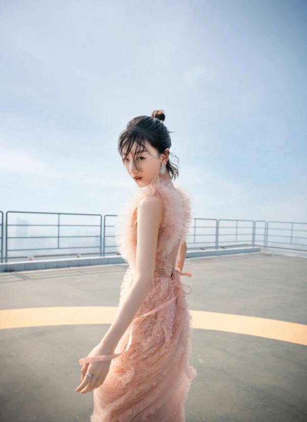 149號｜|“女神”周冬雨