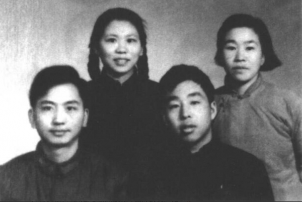 彭梅魁儲存彭老總手稿17年,78年找黃克誠幫忙:伯伯您替我交了吧 彭梅魁儲存彭老總手稿17年,78年找黃克誠幫忙:伯伯您替我交了吧