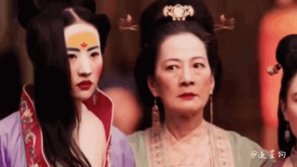 “靠臉吃飯”的女明星，美與醜全在造型師的一念之間，真是太慘了