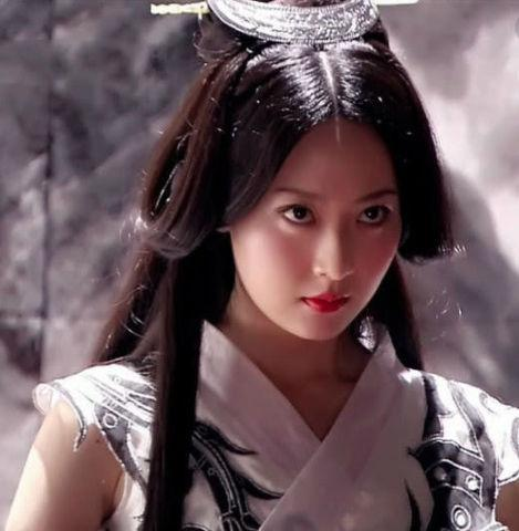 被認成胡歌“老婆”,與成龍傳緋聞,京城四美白冰的故事比戲出彩 被認成胡歌“老婆”,與成龍傳緋聞,京城四美白冰的故事比戲出彩