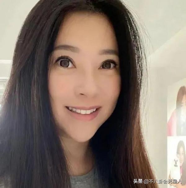 港圈美人也動臉，這10位女星，動臉後有人變刻薄，有人面目全非