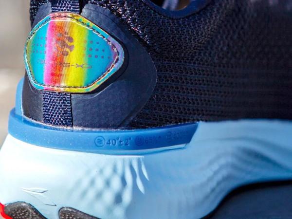 361°E韌跑鞋：快來體驗柔韌回彈的牛皮糖腳感