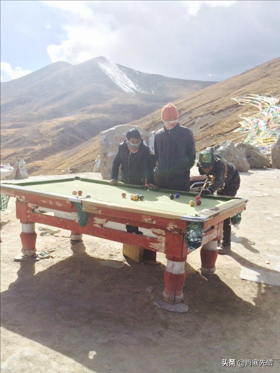 陝西大叔,52歲離婚關掉公司賣掉1300萬別墅,環遊中國,圖什麼? 陝西大叔,52歲離婚關掉公司賣掉1300萬別墅,環遊中國,圖什麼?