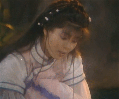 她是黃藥師的馮蘅、王重陽的林朝英、陳家洛的喀絲麗、令狐沖盈盈 她是黃藥師的馮蘅、王重陽的林朝英、陳家洛的喀絲麗、令狐沖盈盈