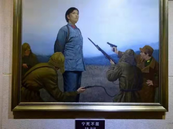 西路軍女戰士被俘後遭凌辱，政委吞針犧牲，女官兵被土匪當妾私分