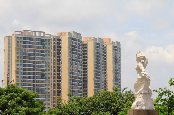 央行全面降息，2022年樓市要回暖？央媒“3字”回應，不要誤判了