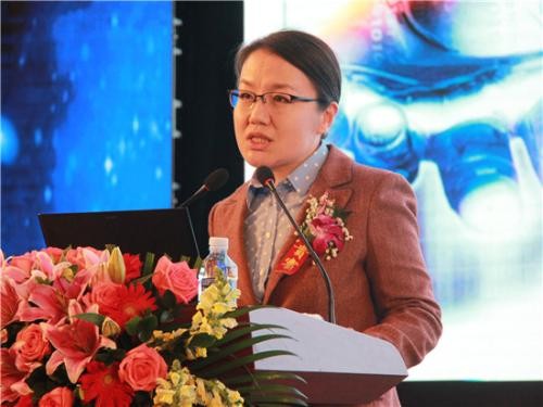 李莉的軍事點評一針見血 李莉的軍事點評一針見血