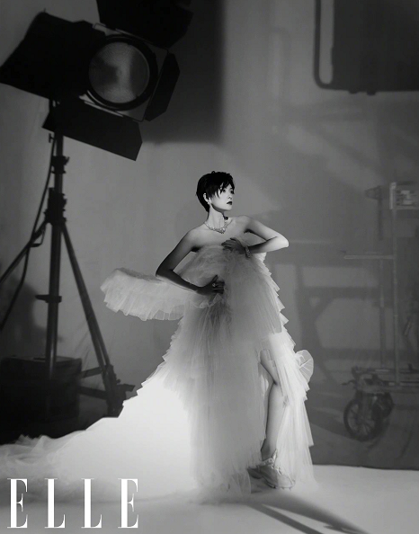 鞏俐、章子怡、周冬雨、倪妮鬥豔，“謀女郎”的金九銀十封面大戰