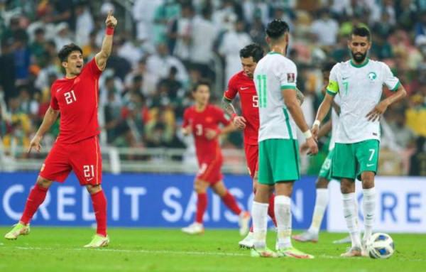 李霄鵬的三把火還沒燒起來就遇到了三難