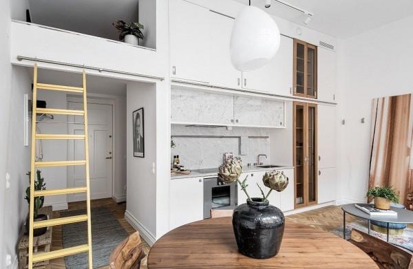 為女友爆改33㎡小戶型，變身上下兩層，簡直是現代小豪宅