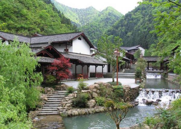 浙江一冷門景區,原始生態儲存完好,有深山老林中的綠色明珠之稱 浙江一冷門景區,原始生態儲存完好,有深山老林中的綠色明珠之稱