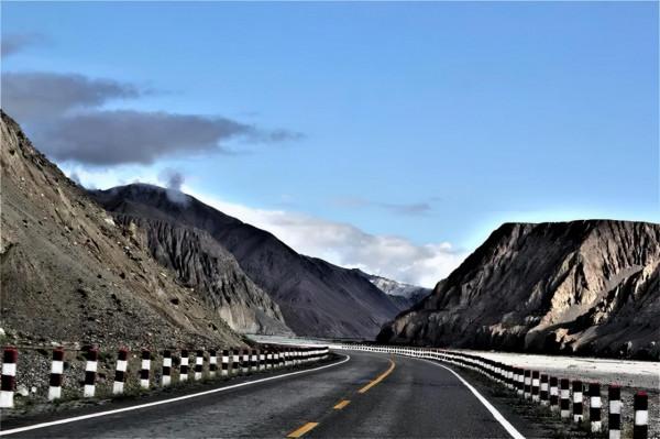 新疆風景最美的10條公路,你心動哪一條? 新疆風景最美的10條公路,你心動哪一條?