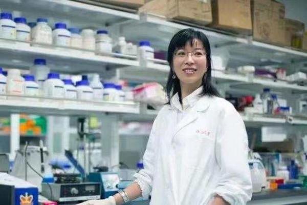 促成新一代抗抑鬱藥物研發,浙大胡海嵐教授獲世界傑出女科學家獎 促成新一代抗抑鬱藥物研發,浙大胡海嵐教授獲世界傑出女科學家獎