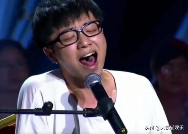 六屆快男冠軍今昔對比:有人改名難改運,有人變臉認不出,差距大 六屆快男冠軍今昔對比:有人改名難改運,有人變臉認不出,差距大