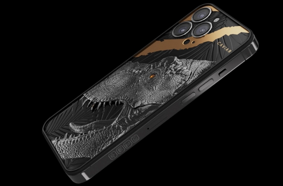 史前暴龍牙齒+純正琥珀化石 Caviar推出限量iphone13