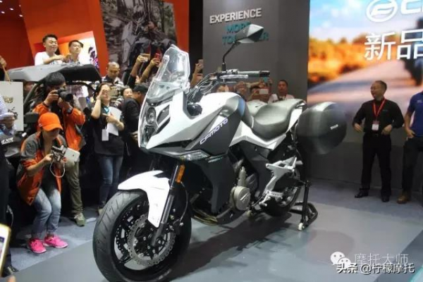 不該賣這價!春風800MT:只有騎過才能感受它的與眾不同 不該賣這價!春風800MT:只有騎過才能感受它的與眾不同