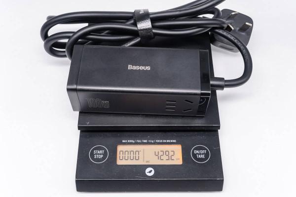 倍思100W氮化鎵桌面插線板評測：手機、筆記本充電一個就夠