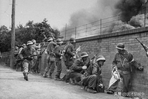 靈巖事件：韓國軍警內戰，軍隊居然打不過警察，被警察一頓暴揍