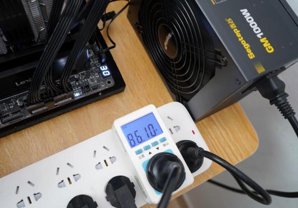 鑫谷GM1000W電源上機體驗:大馬力拉i9-12900K+3080Ti旗艦平臺 鑫谷GM1000W電源上機體驗:大馬力拉i9-12900K+3080Ti旗艦平臺