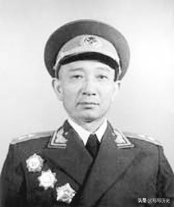 淮海戰役期間，中野、華野各縱隊的司令員和政委都是誰？