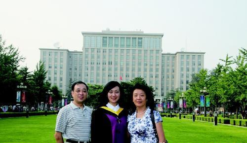 清華大學女博士當選河北縣長,曾在哈佛留學,不忘初心被贊接地氣 清華大學女博士當選河北縣長,曾在哈佛留學,不忘初心被贊接地氣