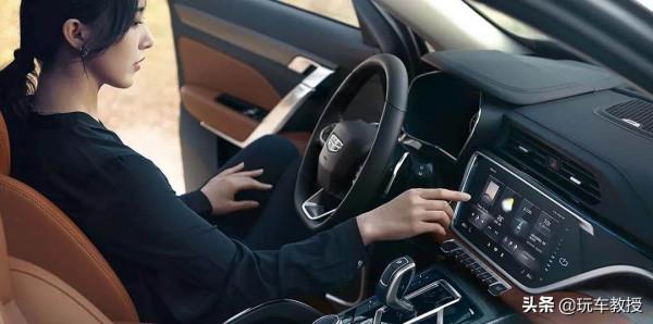 都是年輕前衛的好車 這兩款10-15萬級SUV誰更香？