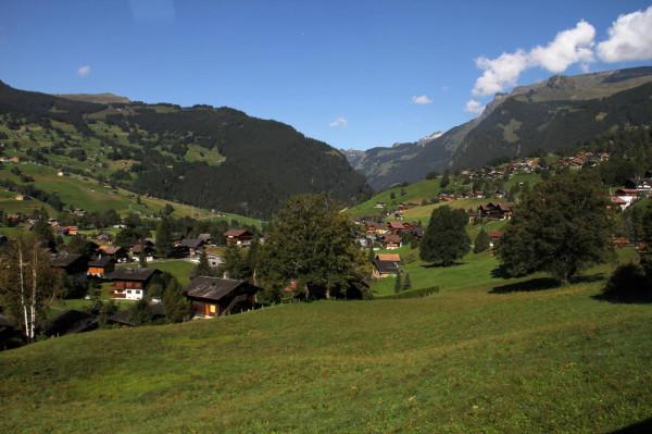 素有“殺人壁”惡名的阿爾卑斯三大北壁·阿爾卑斯八景之四