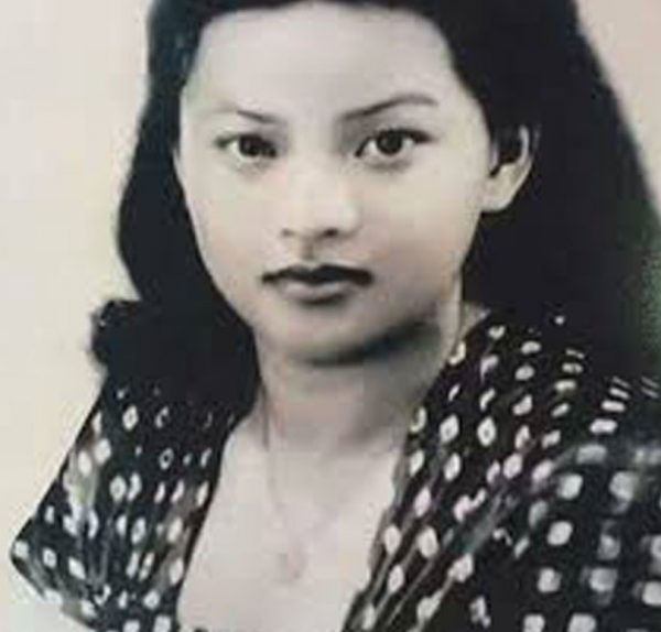 柬埔寨太后:年輕時和3情敵爭寵沒輸,兒子68歲不結婚她卻管不住 柬埔寨太后:年輕時和3情敵爭寵沒輸,兒子68歲不結婚她卻管不住