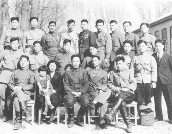 楊靖宇的警衛員，抗戰勝利後是軍銜最低的副司令，建國後成副廳級