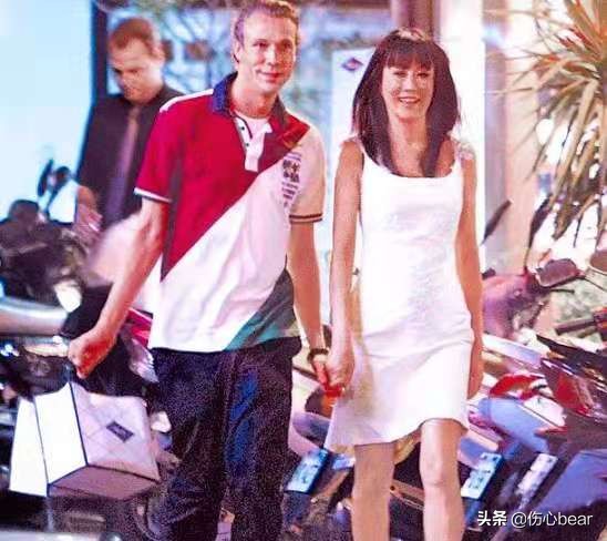 5位被稱為“鮮肉收割機”的女星,她們的快樂你想不到 5位被稱為“鮮肉收割機”的女星,她們的快樂你想不到