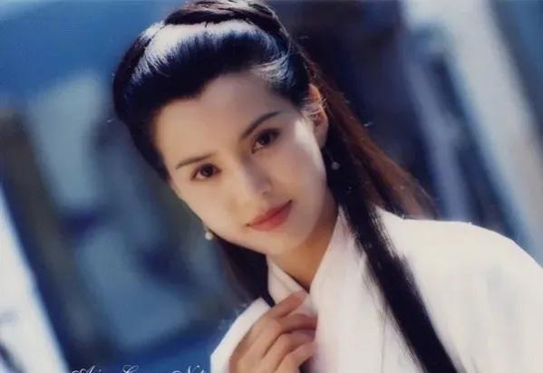 神仙打架的時代：女港星詮釋三四十年前的絕色美人有多秀色可餐