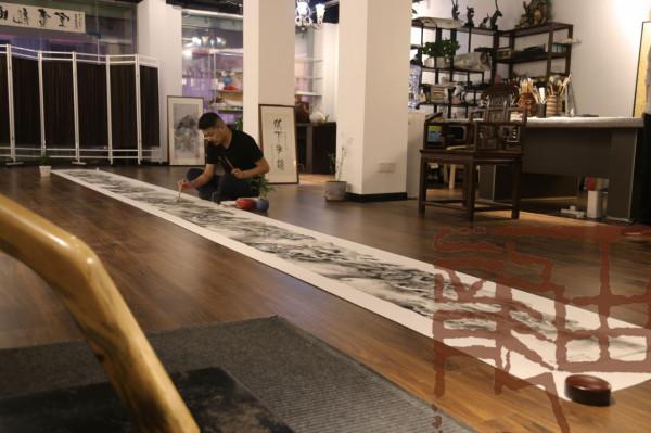 由龍辛丑鉅作《九龍圖》記錄