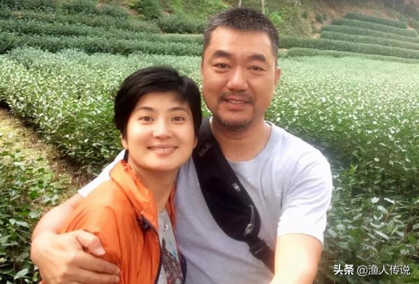 演員董勇：經歷了苦難與悲痛，二婚娶小9歲妻子享受幸福別樣人生