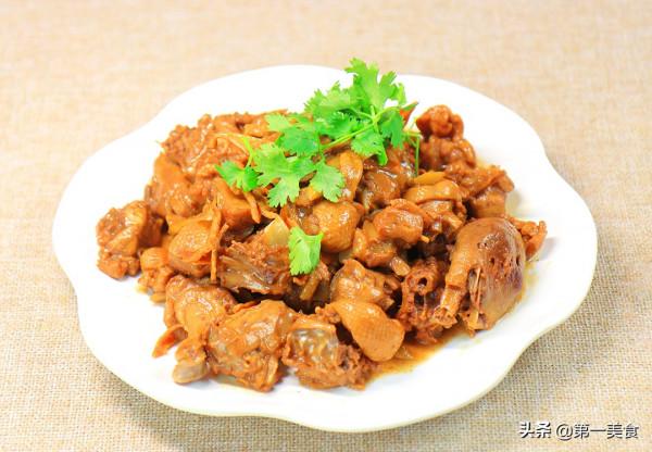 1只嫩鴨,1把陳皮,廚師長分享陳皮燜鴨特色做法,鮮嫩入味 1只嫩鴨,1把陳皮,廚師長分享陳皮燜鴨特色做法,鮮嫩入味