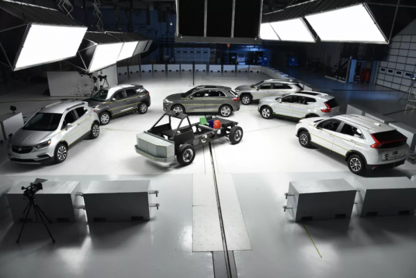 最新碰撞成績出爐：又一本田斷B柱，沃爾沃單項倒數第二