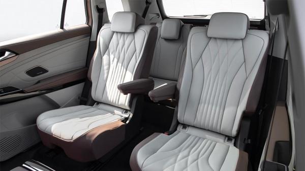 20-30萬價格區間！師出同門的ID.4 X和ID.6 X你會如何抉擇？