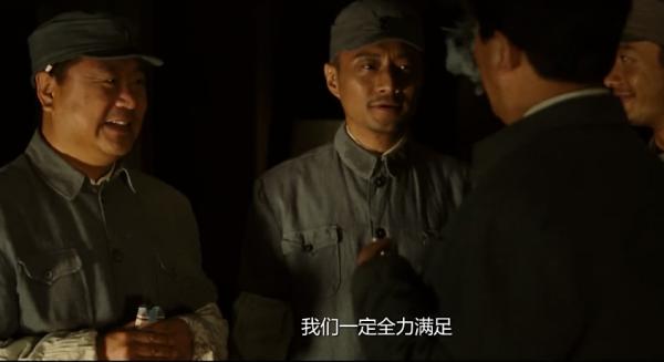 不起眼的伙伕,卻讓毛主席與死神擦肩而過,半年後才將該內奸查除 不起眼的伙伕,卻讓毛主席與死神擦肩而過,半年後才將該內奸查除