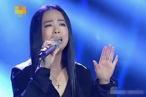 黃綺珊:1婚僅1年,2婚被丈夫3字斷送前程,3婚遭狗仔爆離婚醜聞 黃綺珊:1婚僅1年,2婚被丈夫3字斷送前程,3婚遭狗仔爆離婚醜聞