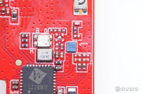 一拖二無線領夾麥克風M9拆解報告,即插即用、雙人錄製 一拖二無線領夾麥克風M9拆解報告,即插即用、雙人錄製