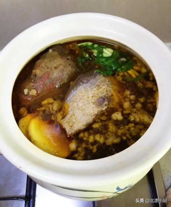 滷牛肉時，記住“1醃2泡”，牛肉不腥不柴，好吃還縮水小