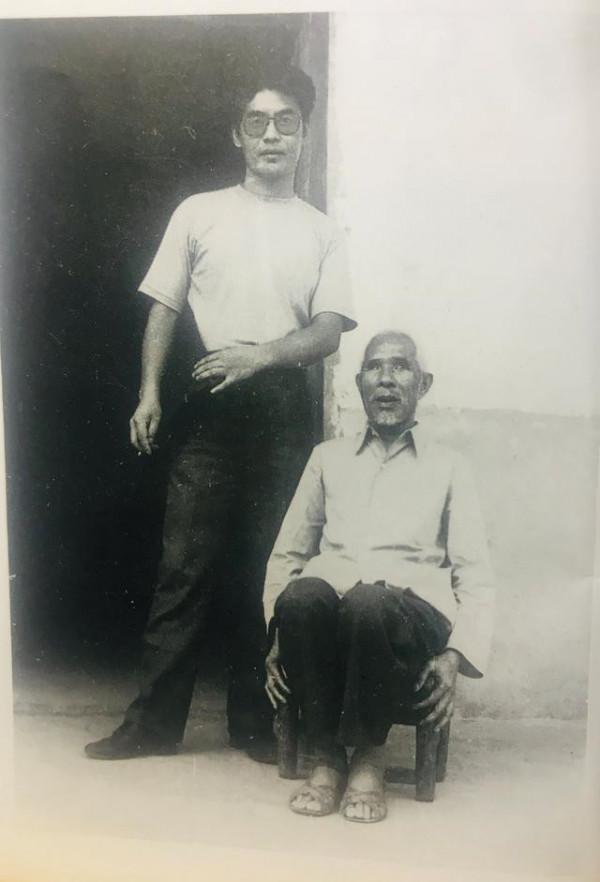 毛主席不徇私情,卻破例為兩個人的子女安排工作,他們是誰? 毛主席不徇私情,卻破例為兩個人的子女安排工作,他們是誰?