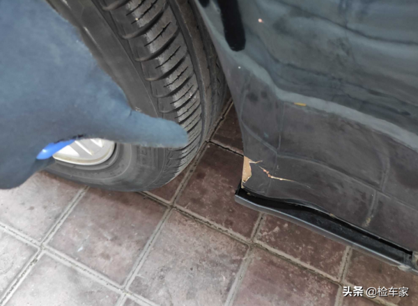 車商不敢收,車主心頭肉,兩萬塊買臺十五年的美系豪車值不值? 車商不敢收,車主心頭肉,兩萬塊買臺十五年的美系豪車值不值?