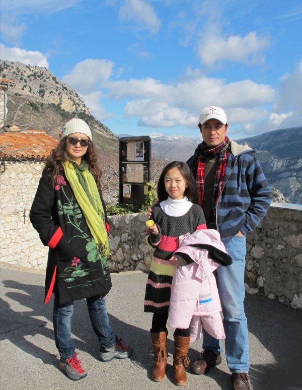 《前行者》主演吳曉東：紅樓劇組結緣，與初戀妻子愛一生