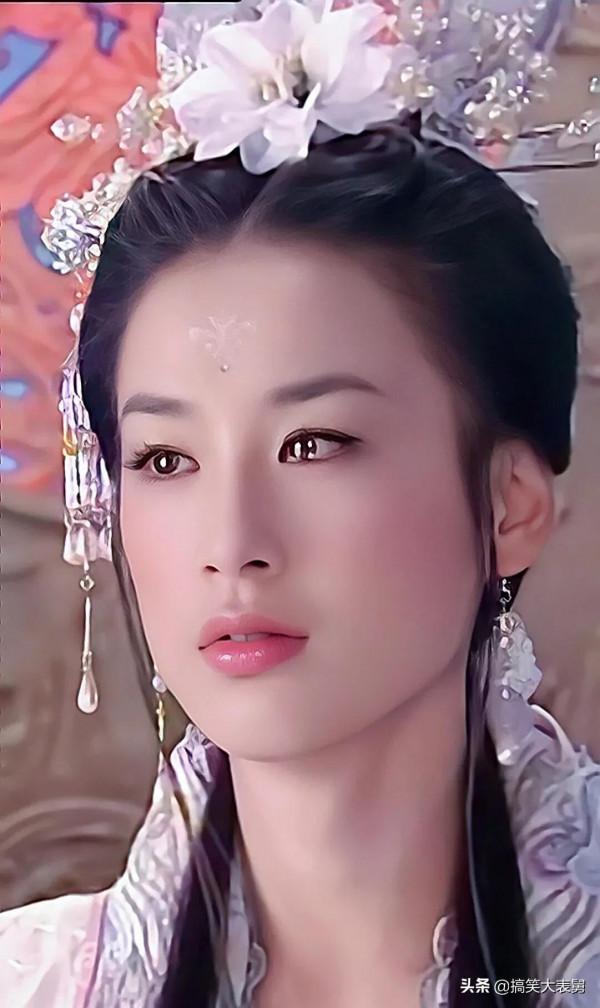 今日美圖欣賞——黃聖依 今日美圖欣賞——黃聖依