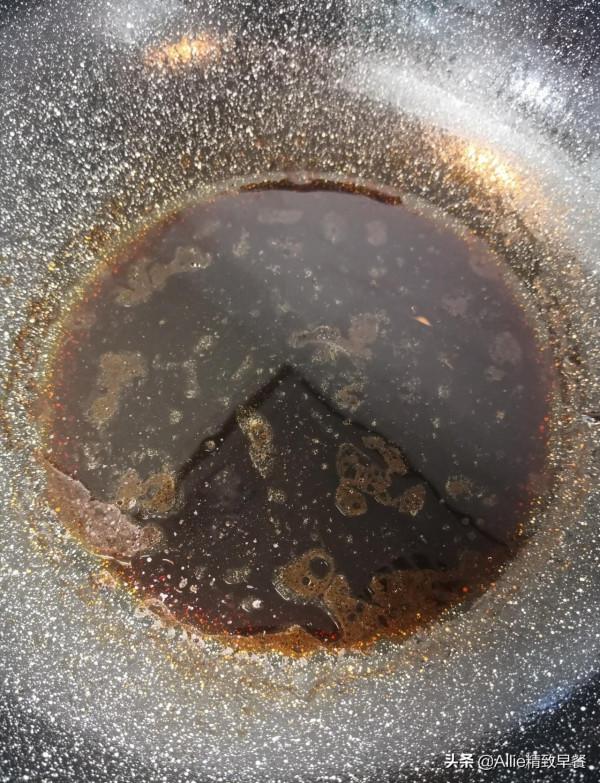 一把香蔥，教你做蔥油拌麵，食材簡單，一學就會，少油不膩又勁道