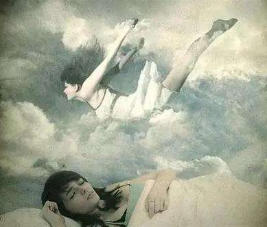 為何會做亂七八糟的夢？甚至夢見沒去過的地方，沒見過的人？